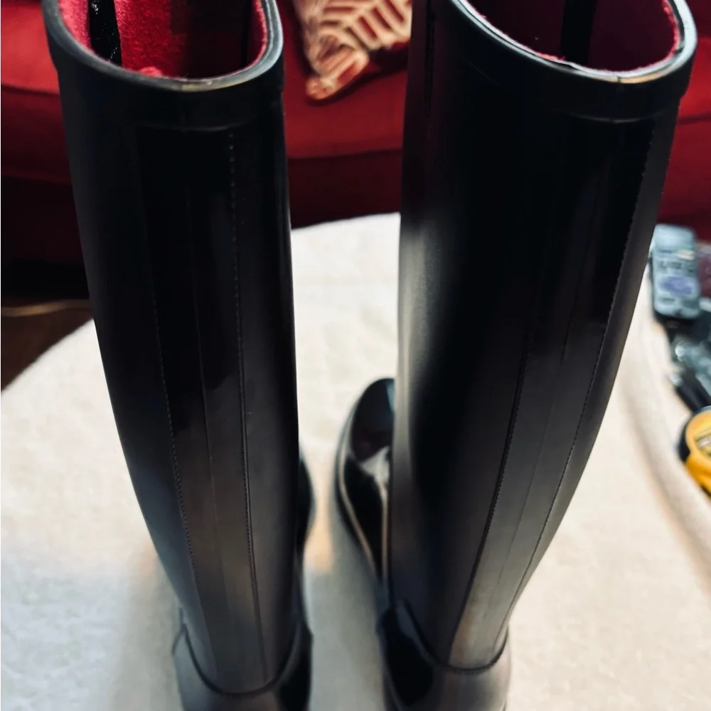 Brand New Tommy Hilfiger Black Rain Boots